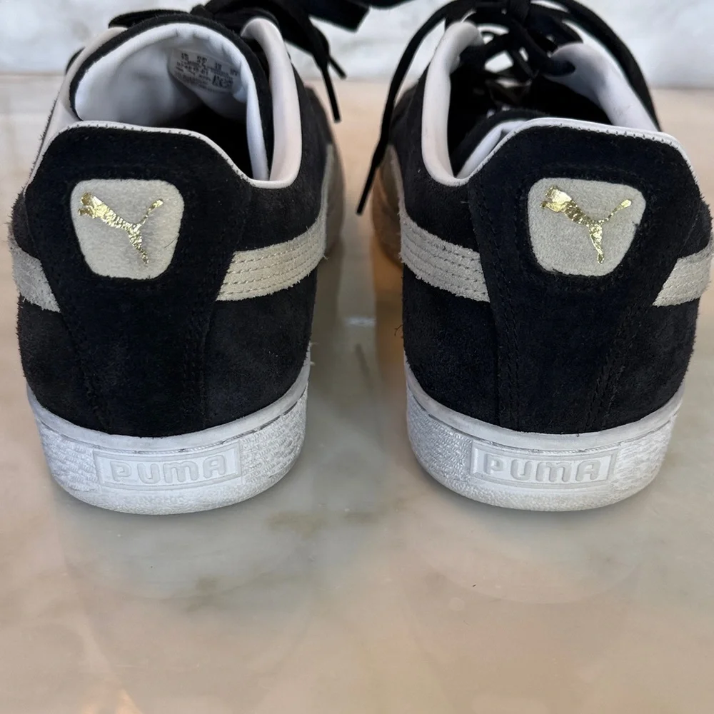 Puma Suede Classic Black and White Shoes - Picture 3 of 8